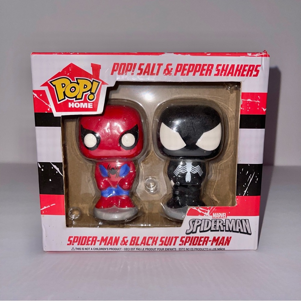 Spider-Man & black suit Spider-man Pop! Salt & Pepper Shakers